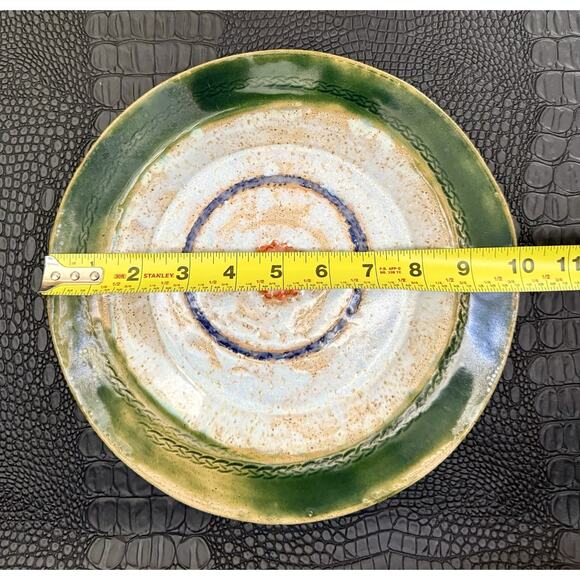 VNTG Studio Art Pottery Plate Signed Textured 10” Handmade Hand Painted GORGEOUS - Picture 7 of 7